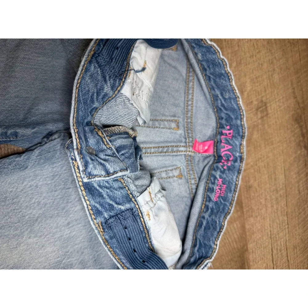 The Children's Place Girl's Midi Long Jean Shorts Light Wash Size 8 Distressed